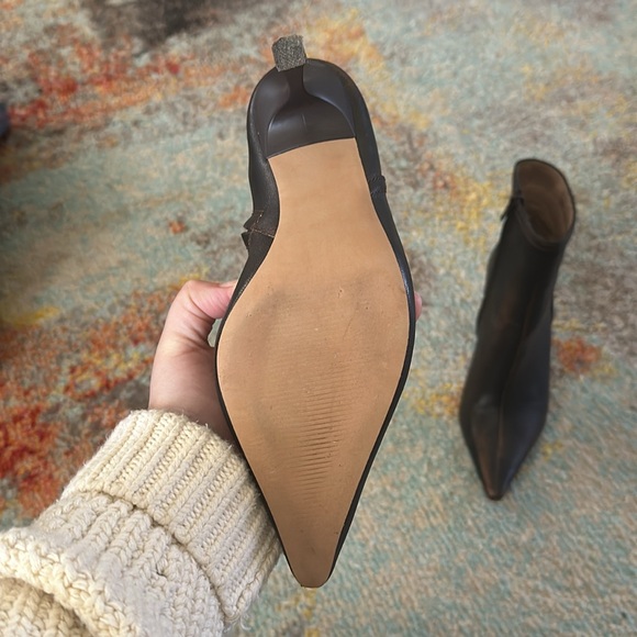 Brown Steve Madden boots - Picture 3 of 5